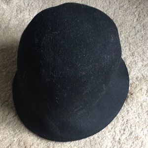Black wool bowler/circle hat